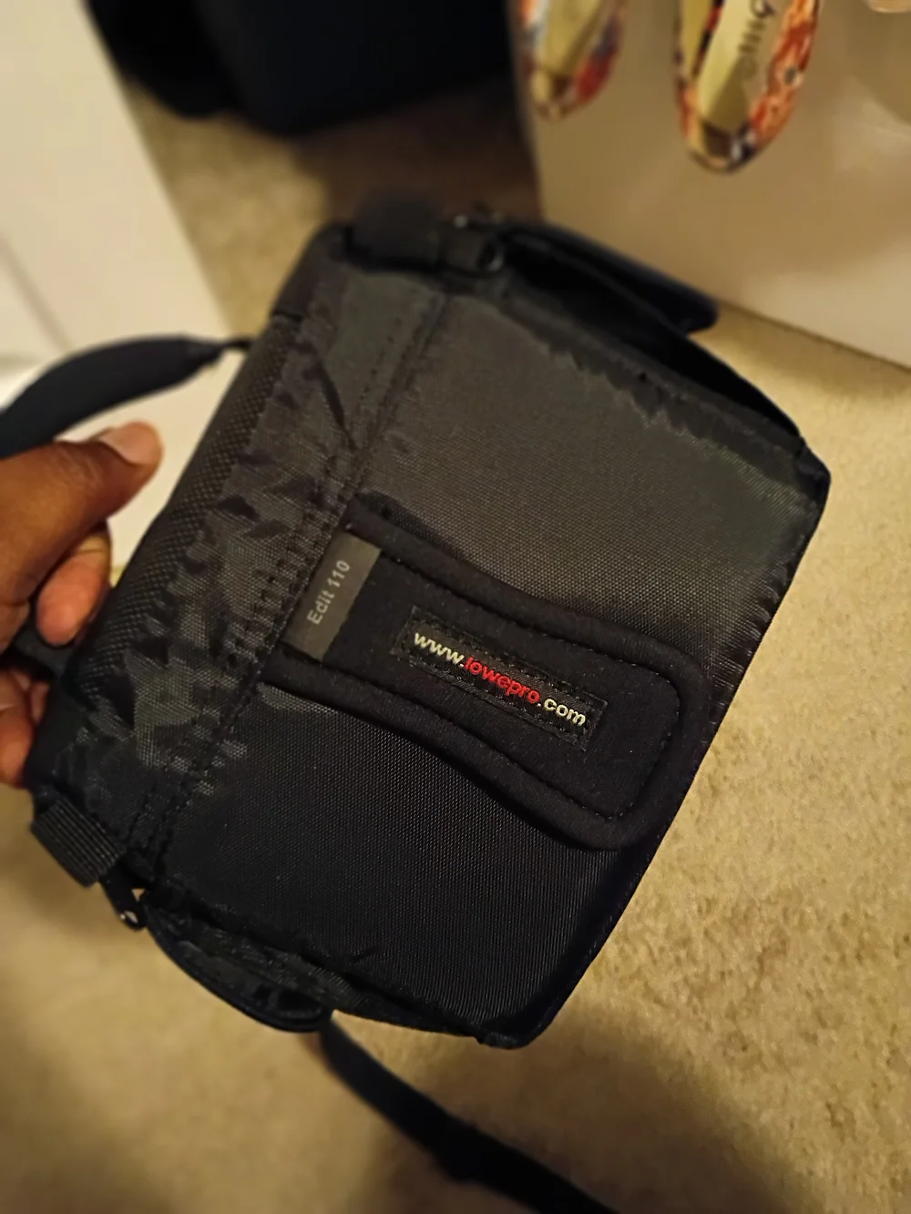 Canon Black Digital Camera with 12x Zoom Lens With Carry Bag